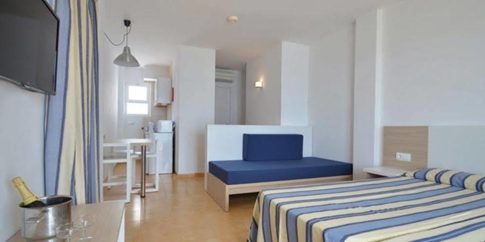 Appart hôtel Wi-ki-woo (adults Only) Sant Antoni de Portmany